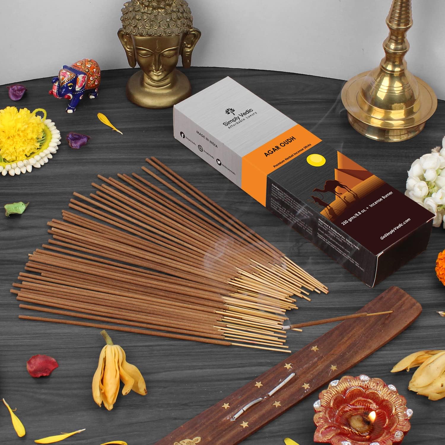 Simply Vedic Agar Oudh Agarbatti 250-Grams (Approx 135 Premium Incense Stick + Incense Holder)| Lasts 45-Minutes, Ideal for Meditation, Yoga, Spiritual Healing, Prayers, Aromatherapy Energy Cleansing