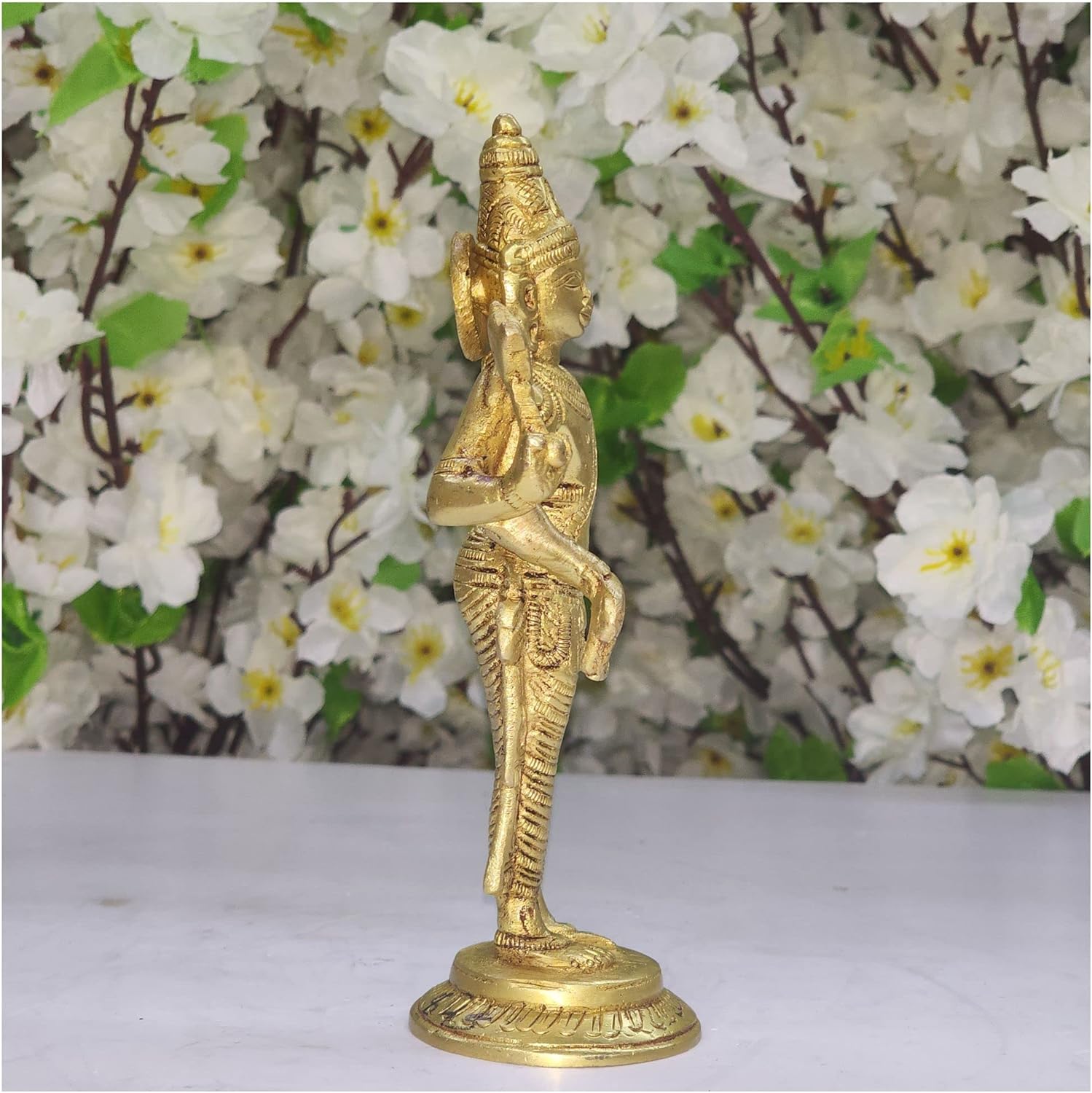 AtoZ India Cart Lord Vishnu Statue Hindu God Statue in Brass Vishnu Sculpture Indian Handmade God Statue Vishnu Figurine Gold 7 x 3.25 x 2.2 inch